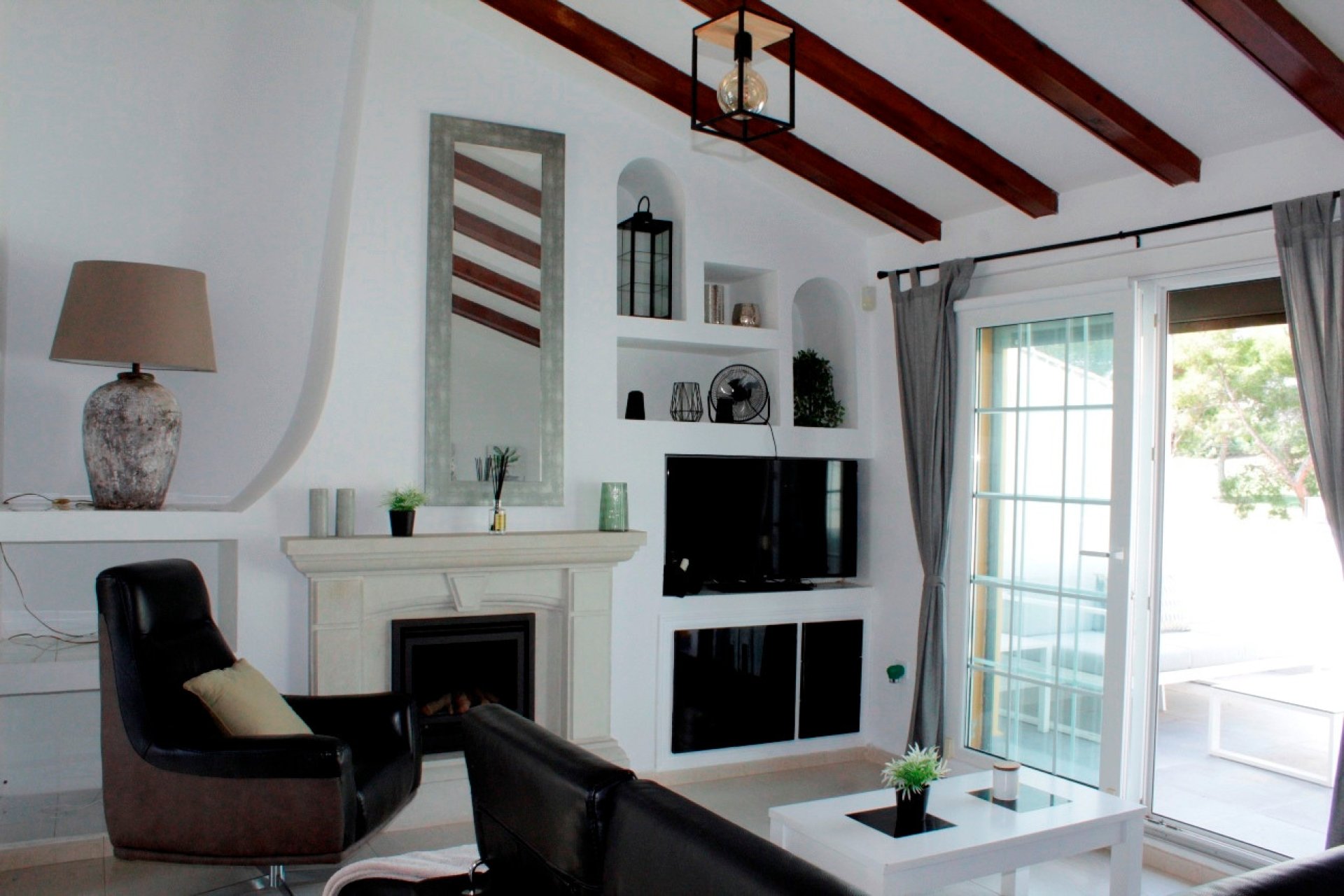 Herverkoop - Villa -
Orihuela Costa - Costa Blanca