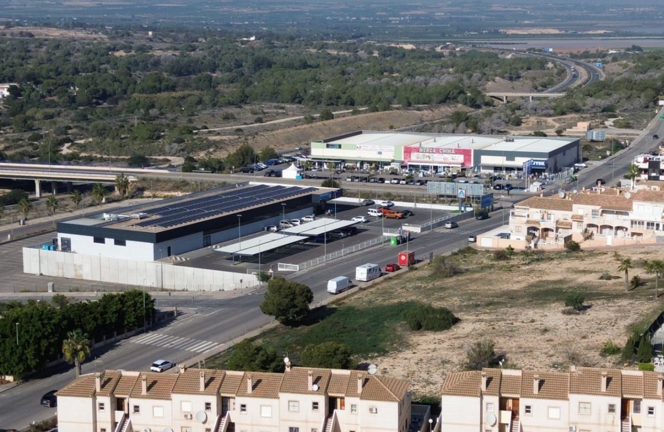 Herverkoop - Villa -
Orihuela Costa - Costa Blanca