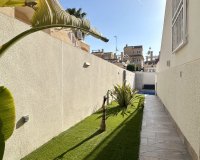 Herverkoop - Villa -
Orihuela Costa - Costa Blanca