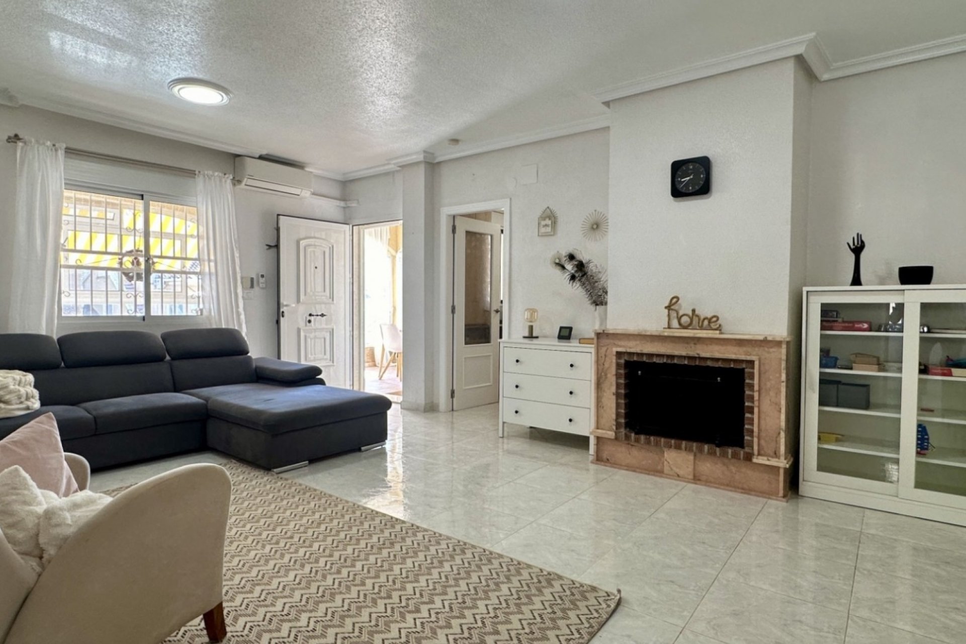 Herverkoop - Villa -
Orihuela Costa - Costa Blanca