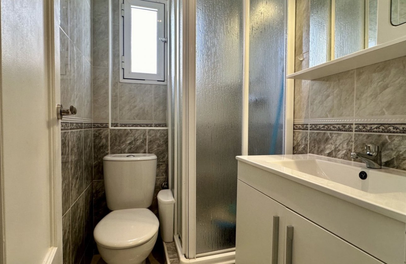 Herverkoop - Villa -
Orihuela Costa - Costa Blanca