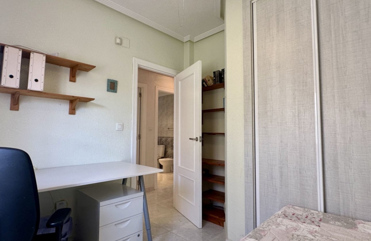 Herverkoop - Villa -
Orihuela Costa - Costa Blanca