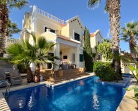 Herverkoop - Villa -
Orihuela Costa - Costa Blanca