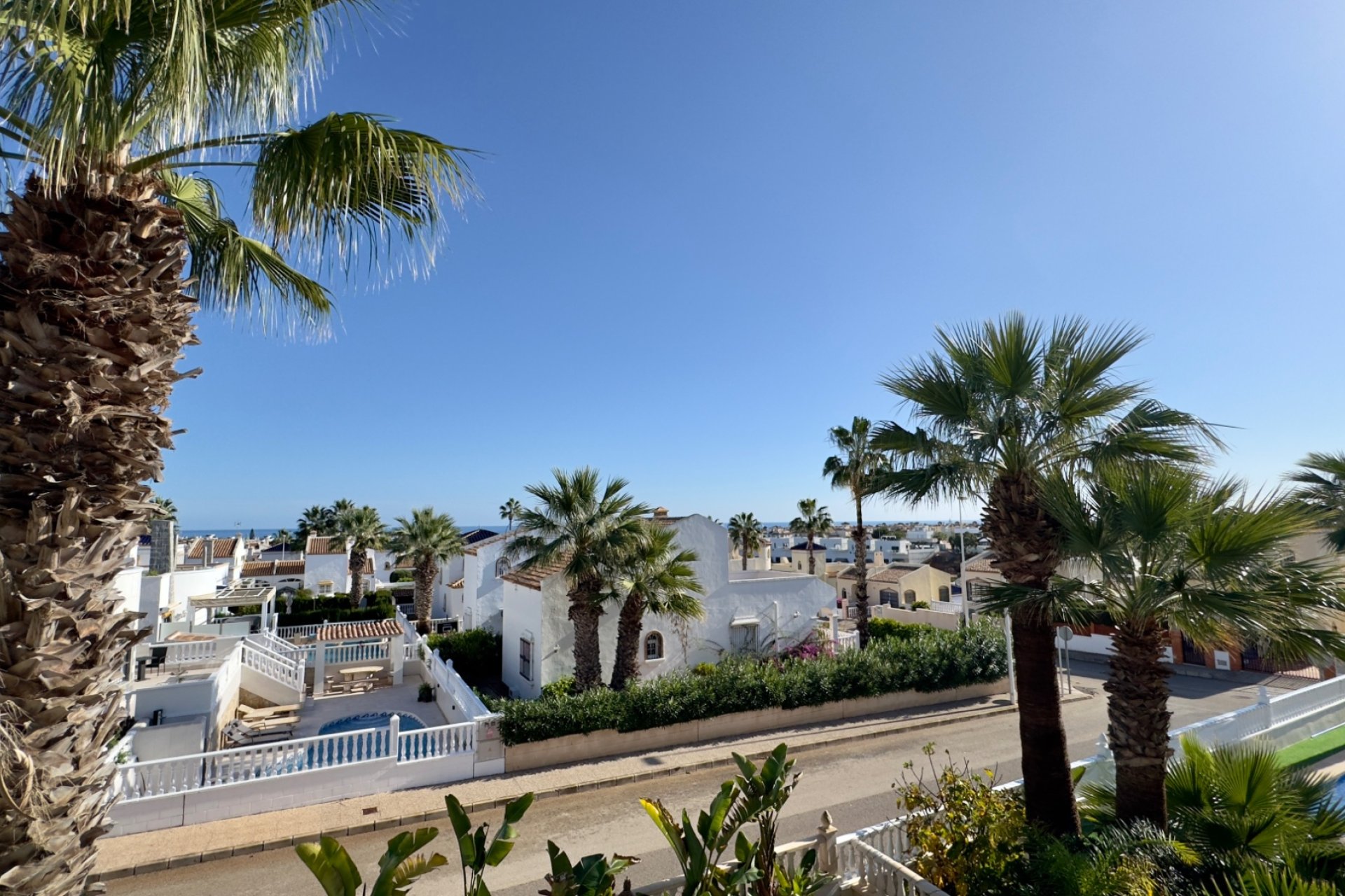 Herverkoop - Villa -
Orihuela Costa - Costa Blanca