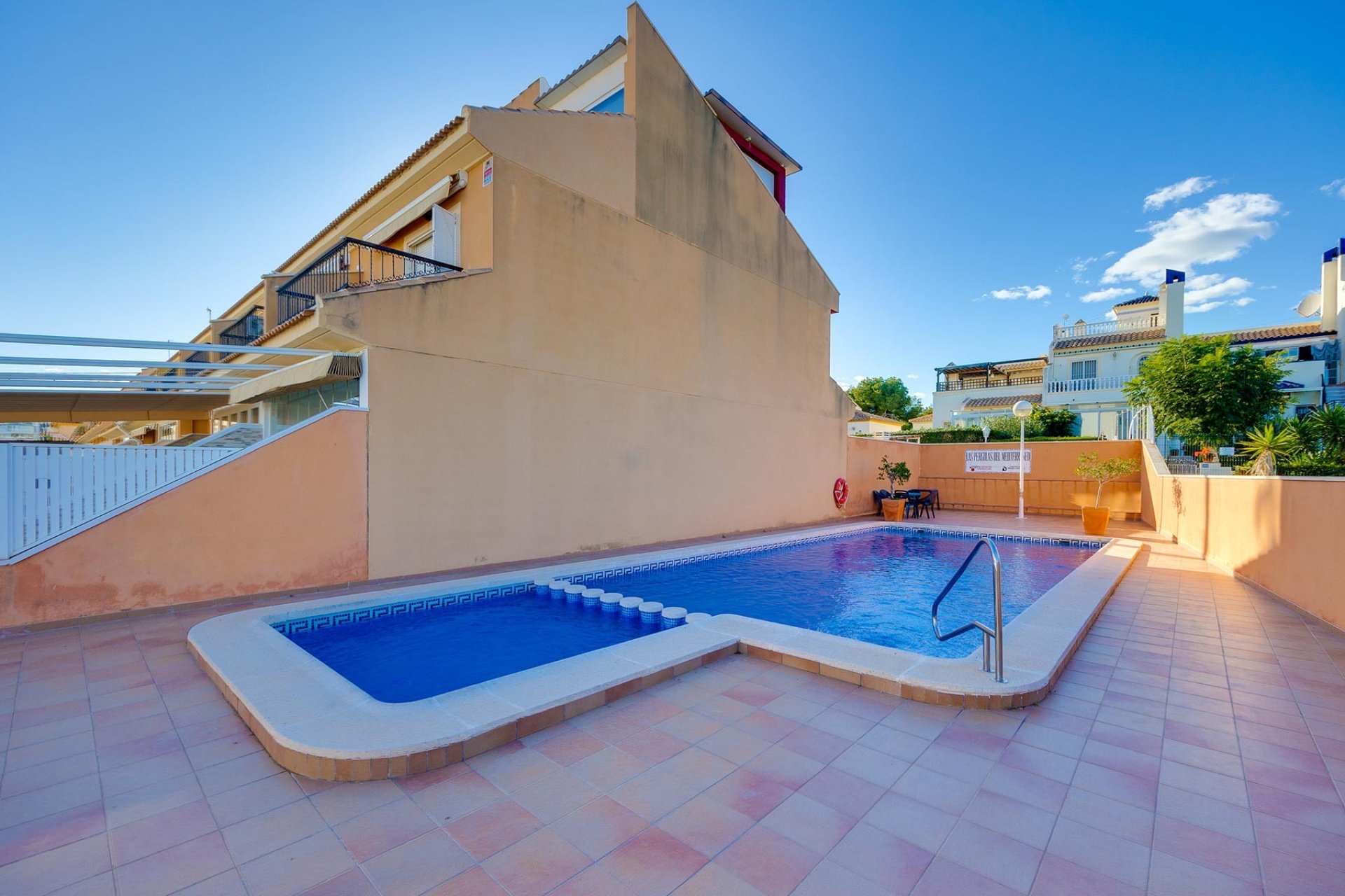 Herverkoop - Villa -
Orihuela Costa - Costa Blanca