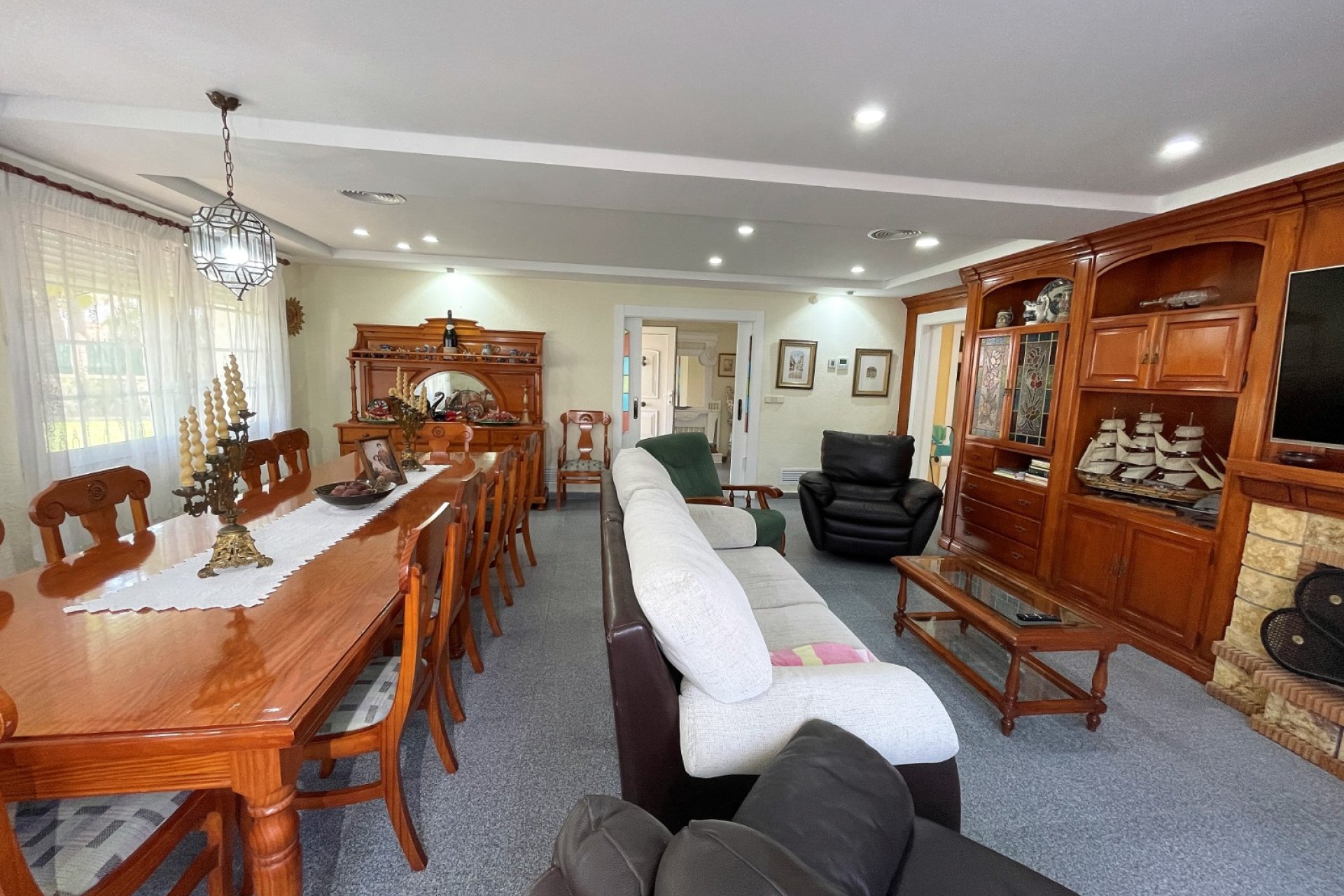 Herverkoop - Villa -
Orihuela Costa - Costa Blanca