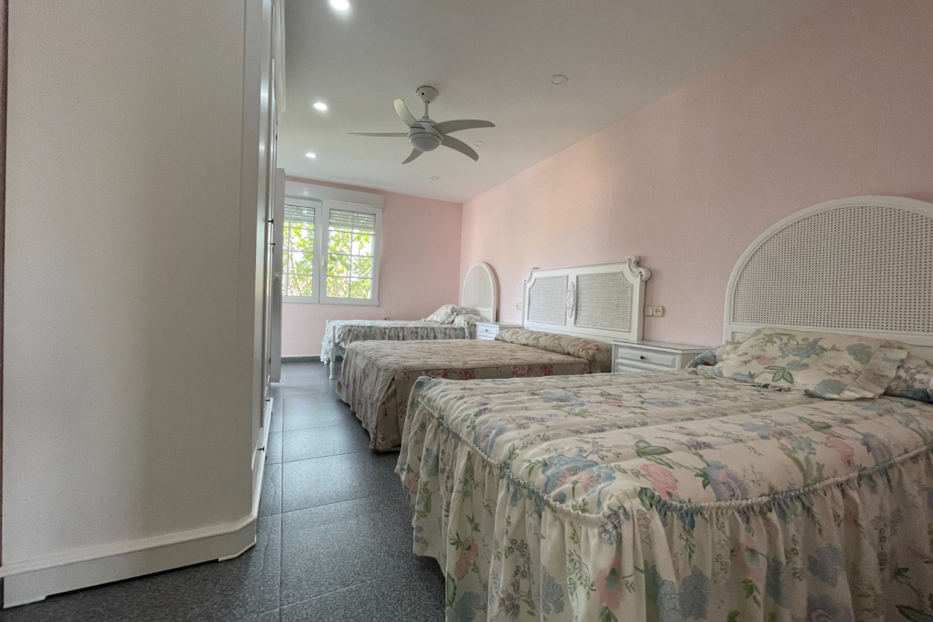 Herverkoop - Villa -
Orihuela Costa - Costa Blanca