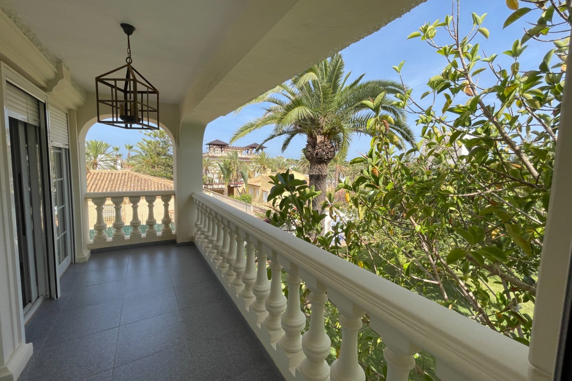 Herverkoop - Villa -
Orihuela Costa - Costa Blanca