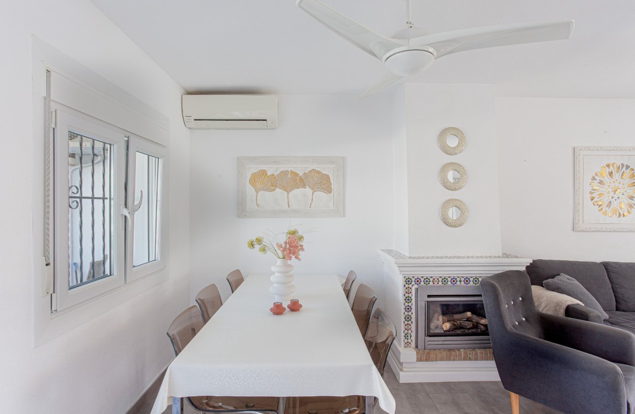 Herverkoop - Villa -
Orihuela Costa - Costa Blanca