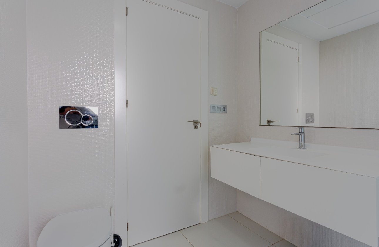 Herverkoop - Villa -
Orihuela Costa - Costa Blanca