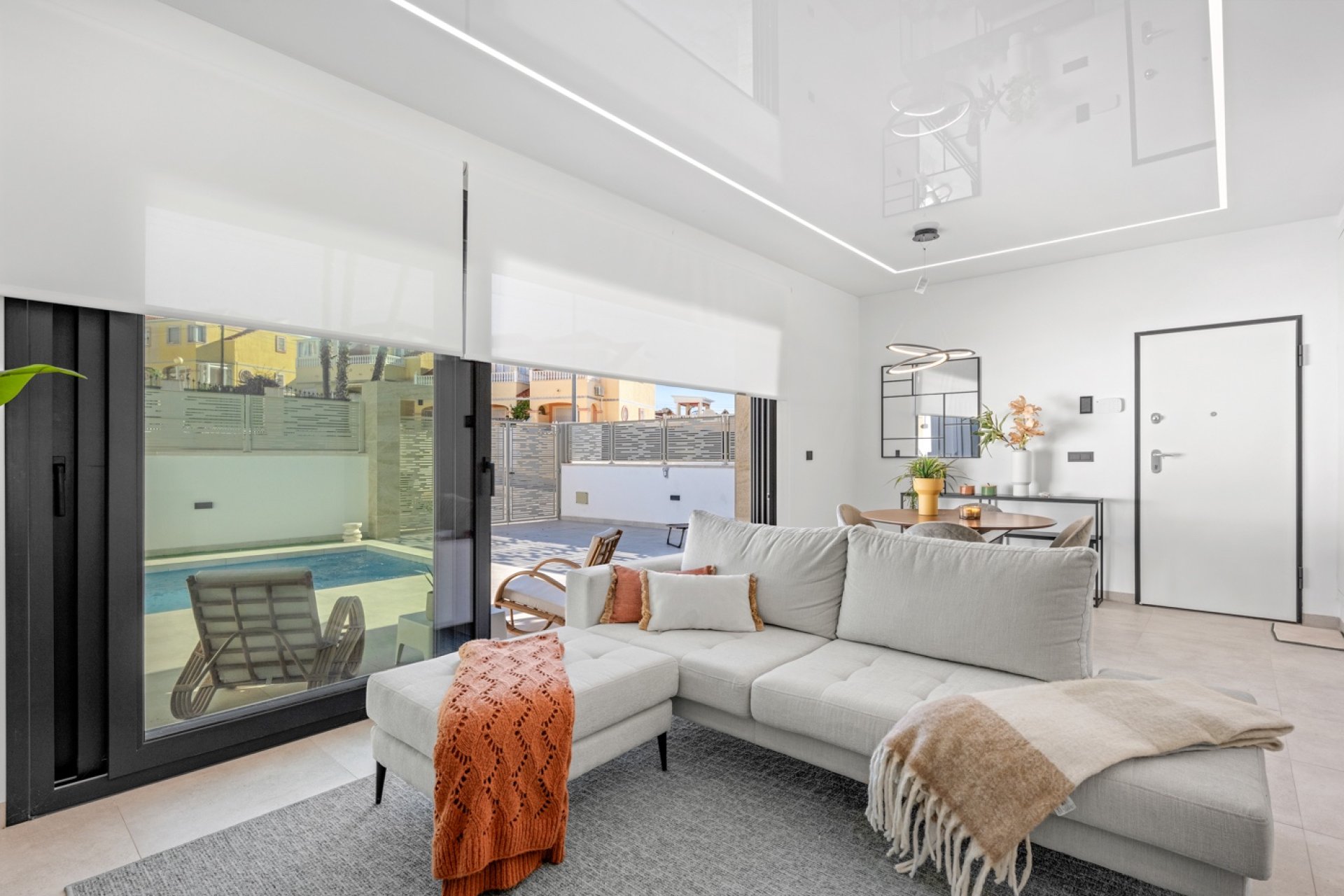 Herverkoop - Villa -
Orihuela Costa - Costa Blanca