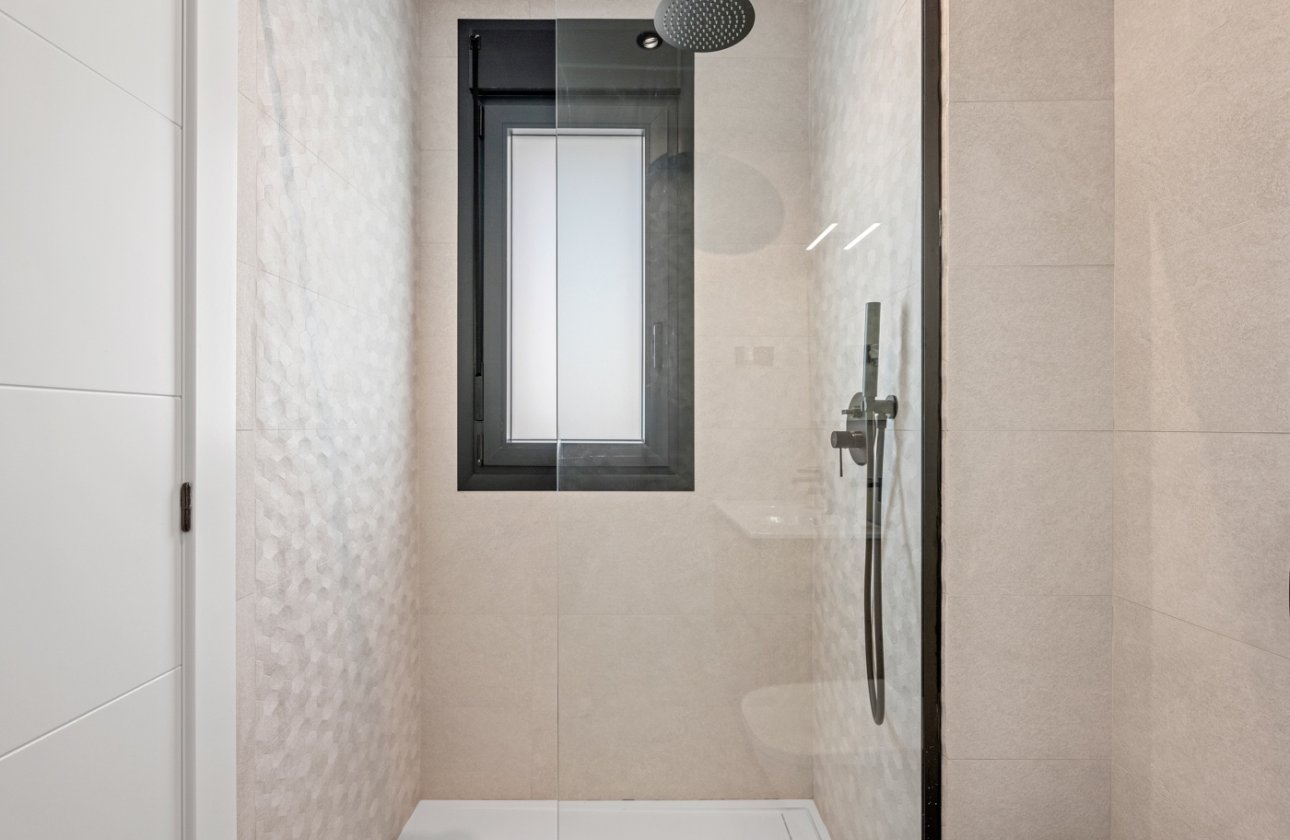 Herverkoop - Villa -
Orihuela Costa - Costa Blanca