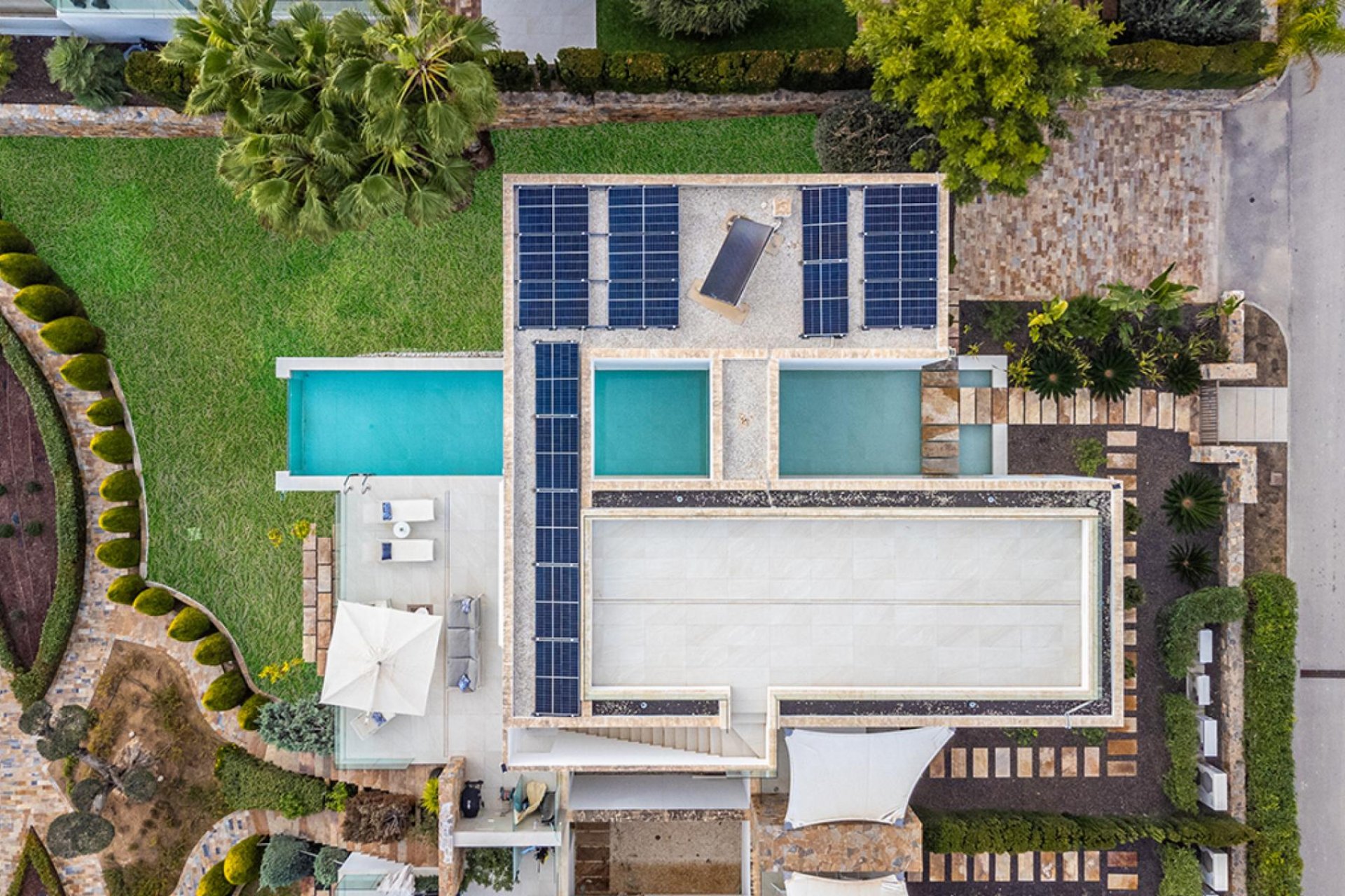 Herverkoop - Villa -
Orihuela Costa - Costa Blanca