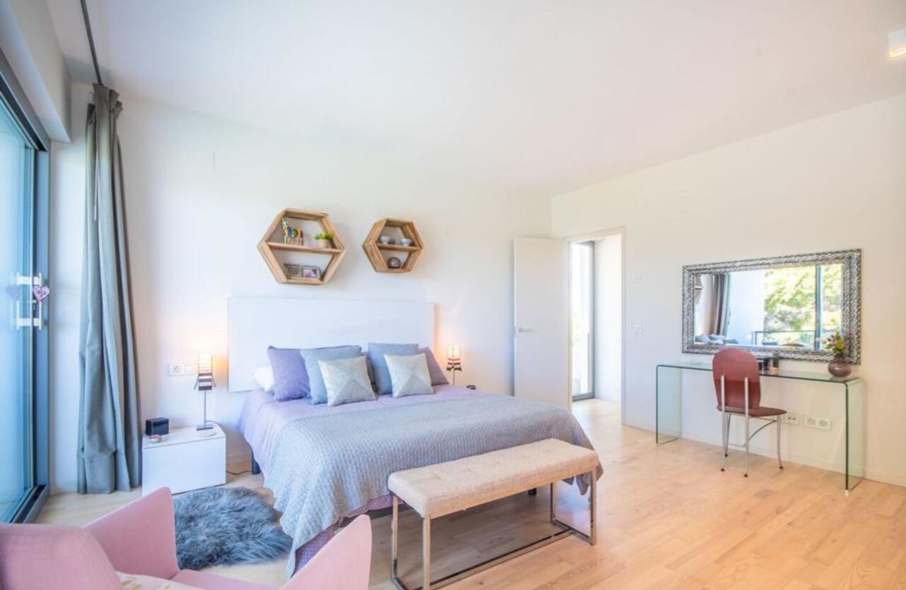 Herverkoop - Villa -
Orihuela Costa - Costa Blanca