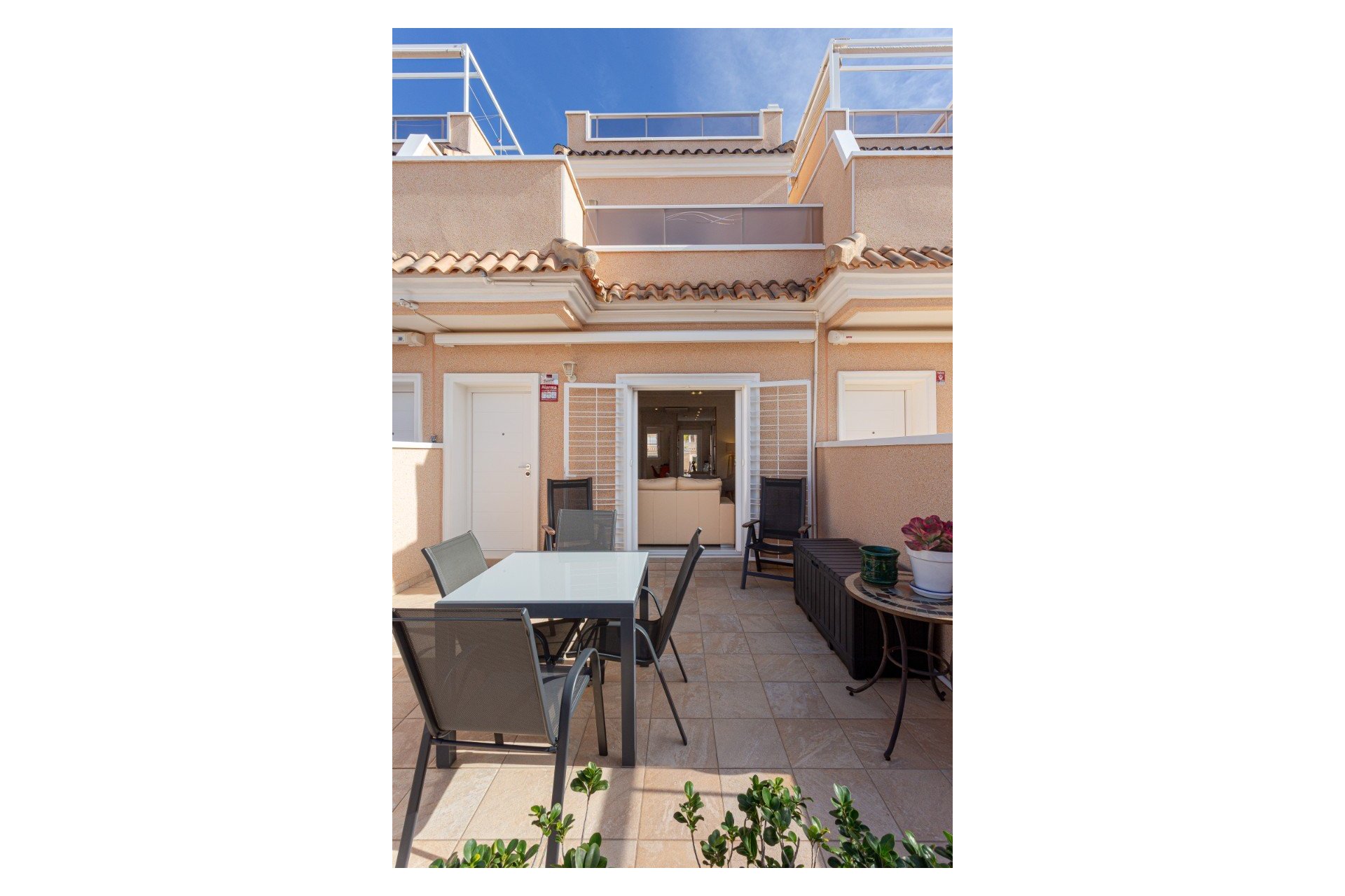 Herverkoop - Villa -
Orihuela Costa - Costa Blanca