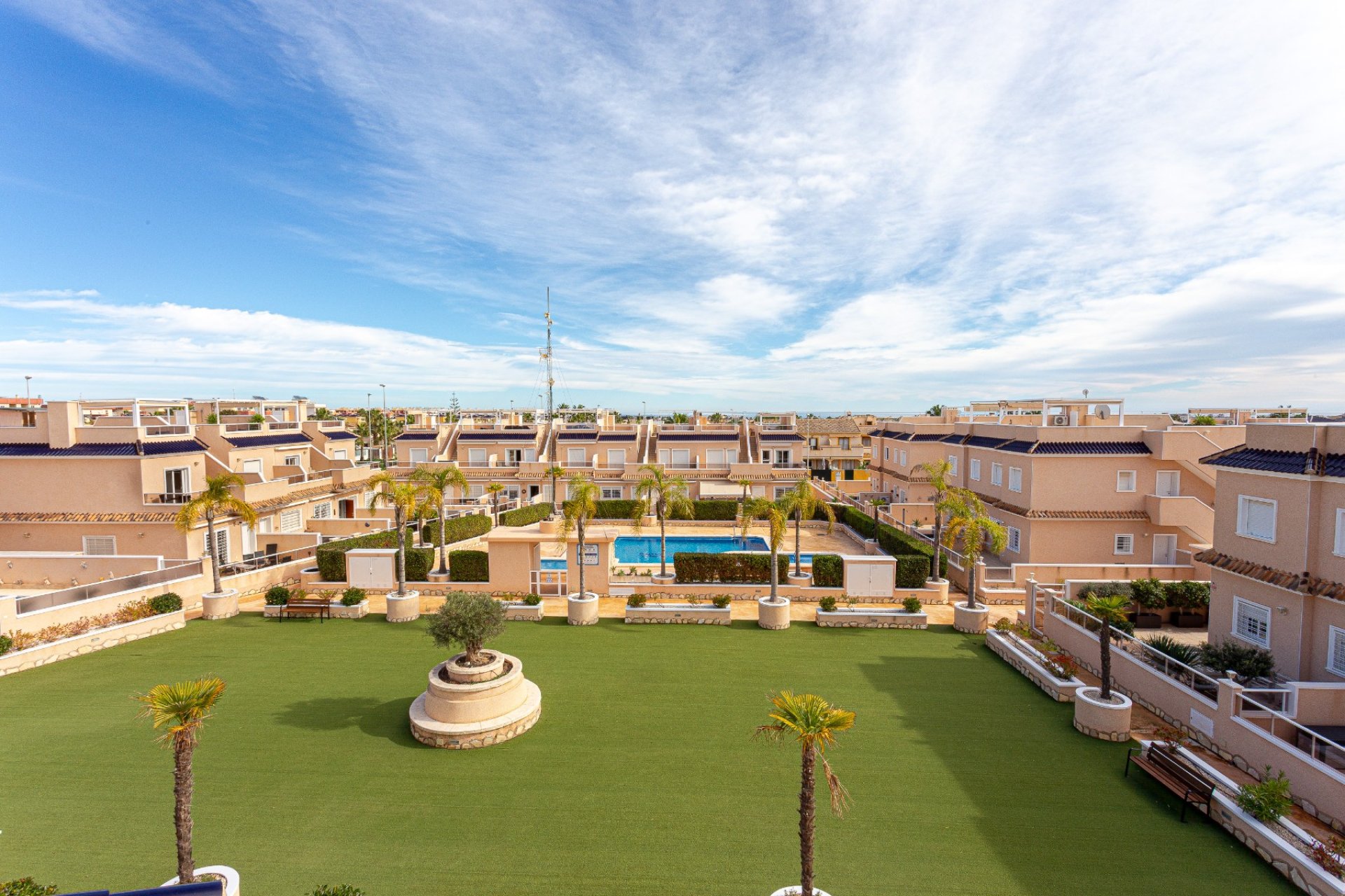 Herverkoop - Villa -
Orihuela Costa - Costa Blanca
