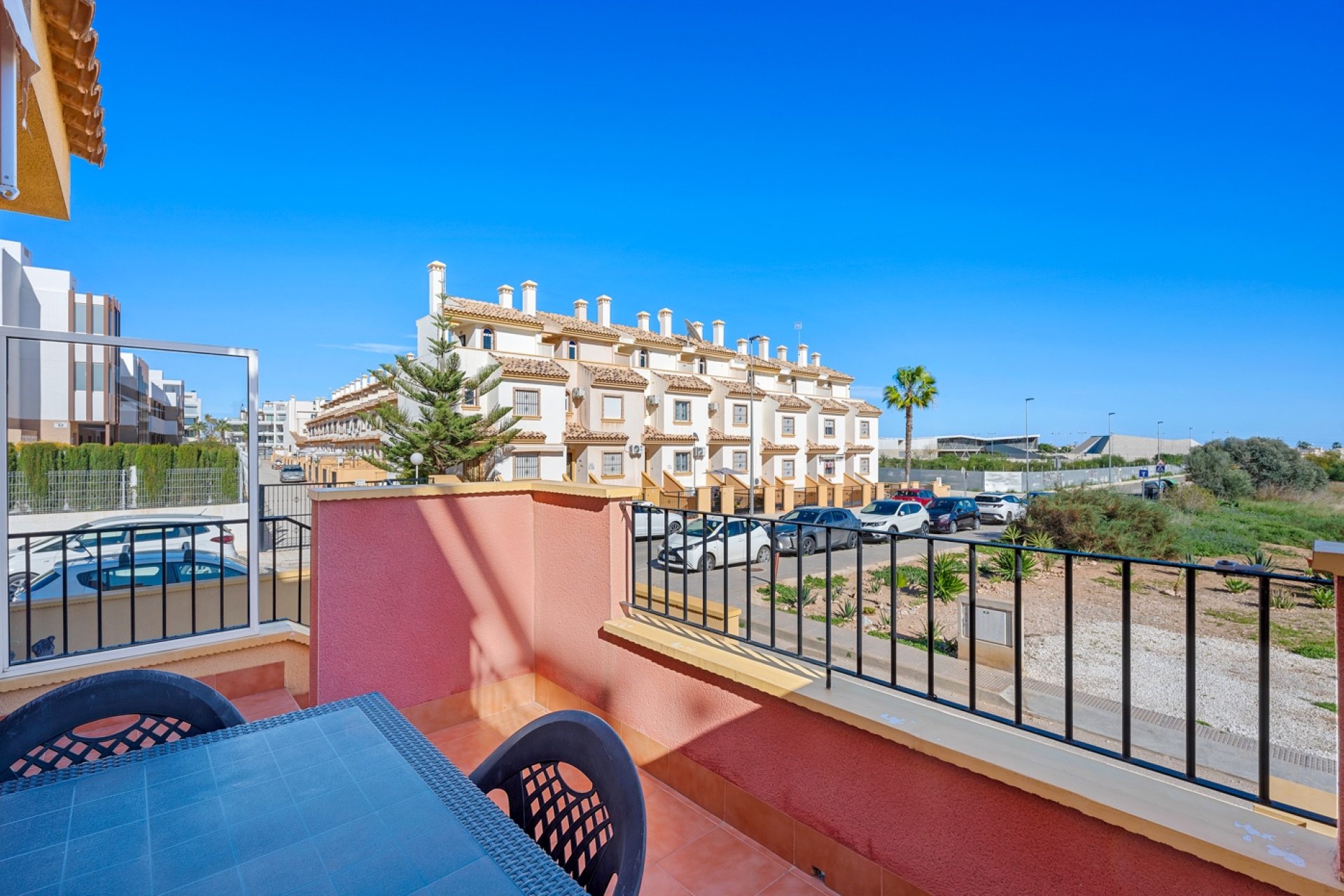 Herverkoop - Villa -
Orihuela Costa - Costa Blanca