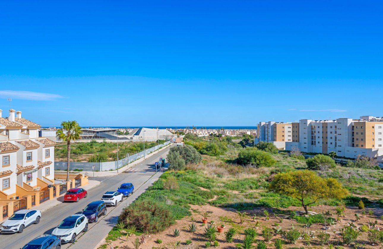 Herverkoop - Villa -
Orihuela Costa - Costa Blanca