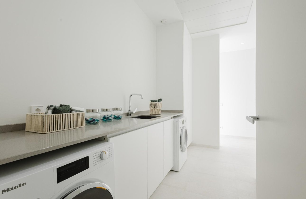 Herverkoop - Villa -
Orihuela Costa - Costa Blanca