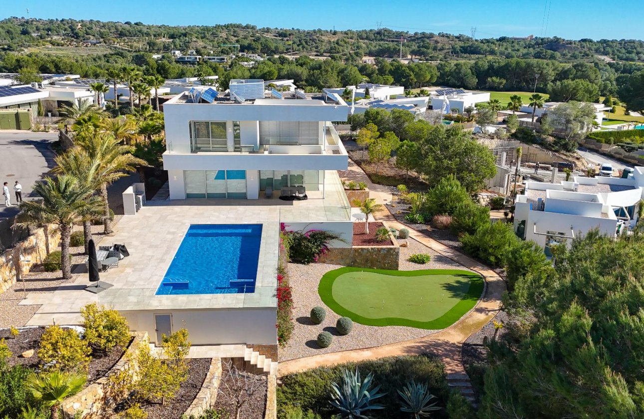 Herverkoop - Villa -
Orihuela Costa - Costa Blanca