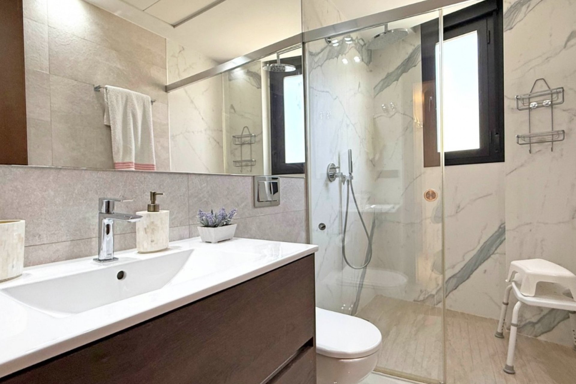 Herverkoop - Villa -
Orihuela Costa - Costa Blanca