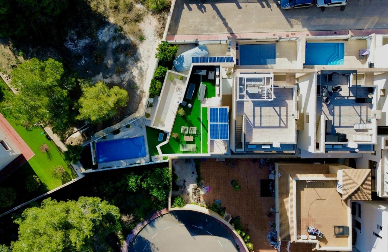 Herverkoop - Villa -
Orihuela Costa - Costa Blanca