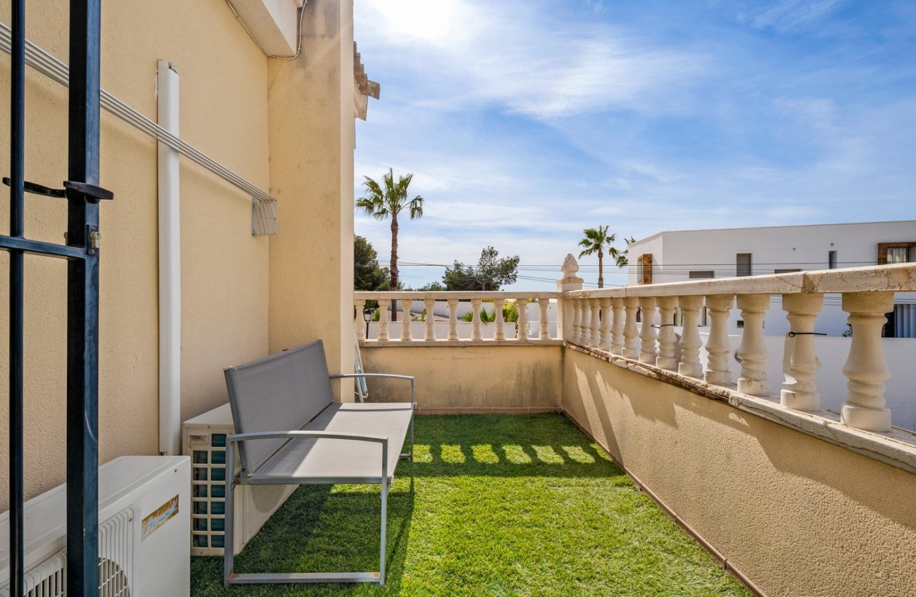Herverkoop - Villa -
Orihuela Costa - Costa Blanca