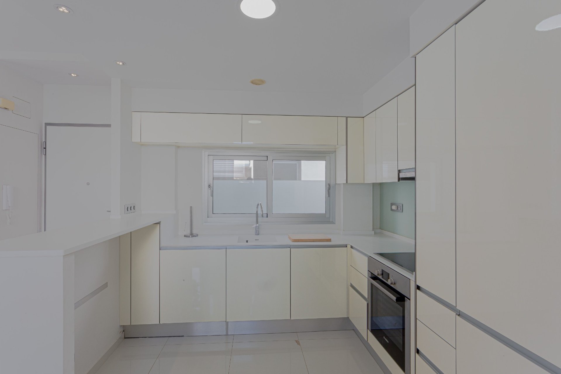 Herverkoop - Villa -
Orihuela Costa - Costa Blanca