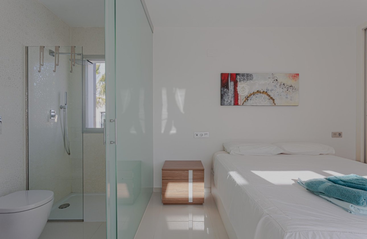 Herverkoop - Villa -
Orihuela Costa - Costa Blanca