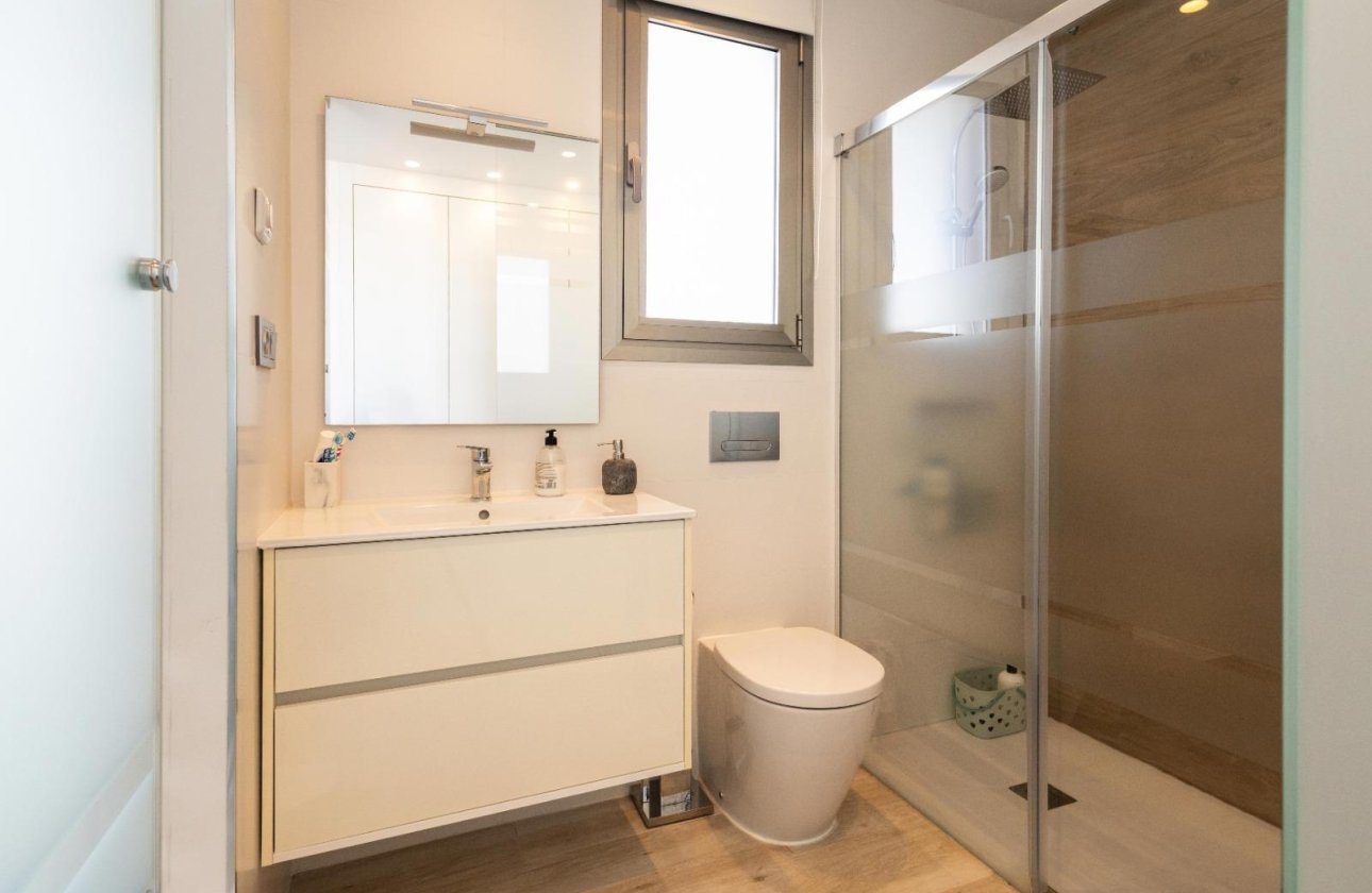 Herverkoop - Villa -
Orihuela Costa - Costa Blanca