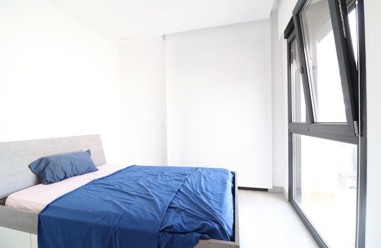 Herverkoop - Villa -
Orihuela Costa - Costa Blanca