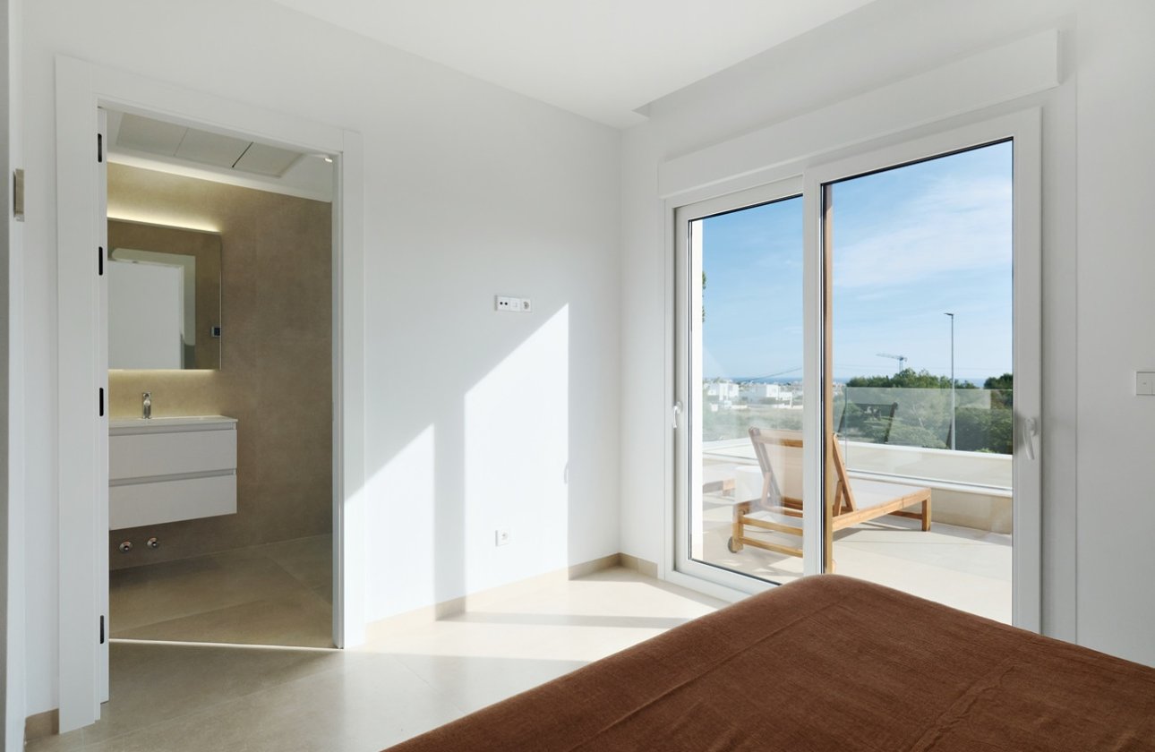 Herverkoop - Villa -
Orihuela Costa - Costa Blanca