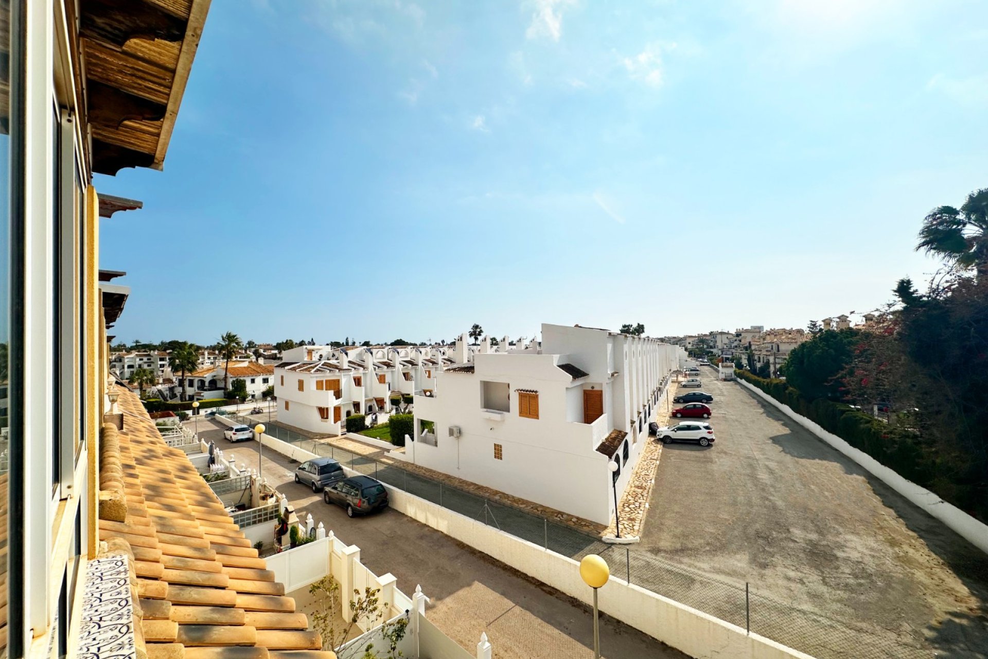 Herverkoop - Villa -
Orihuela Costa - Costa Blanca