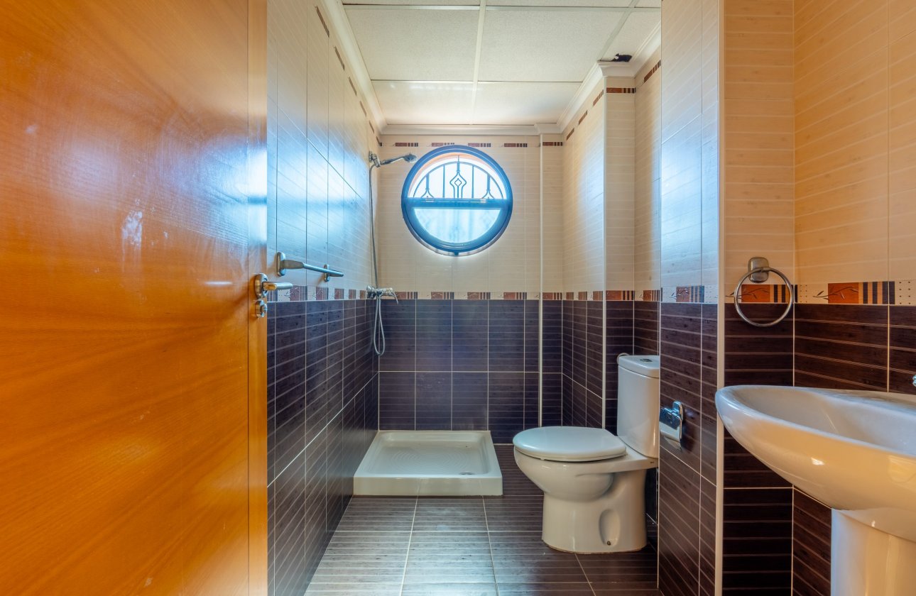 Herverkoop - Villa -
Orihuela Costa - Costa Blanca