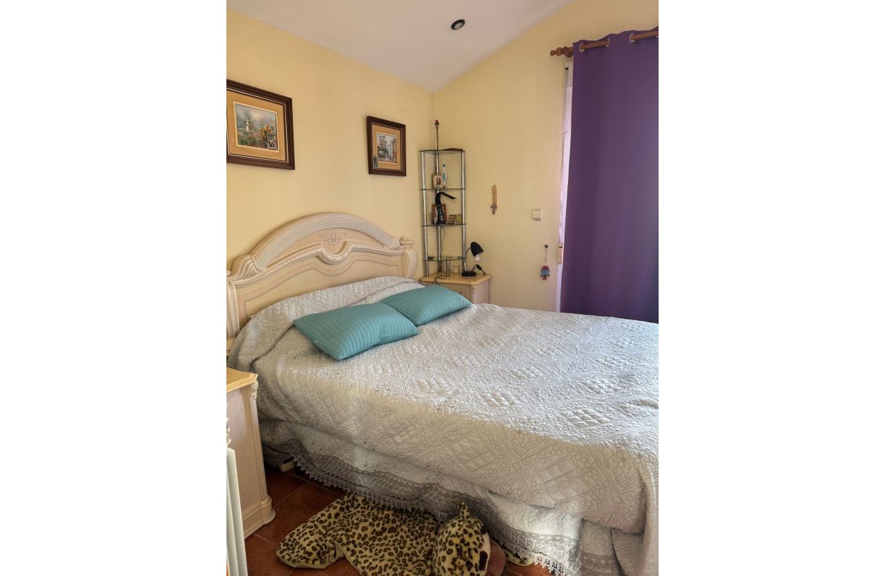 Herverkoop - Villa -
Orihuela Costa - Costa Blanca