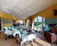 Herverkoop - Villa -
Orihuela Costa - Costa Blanca