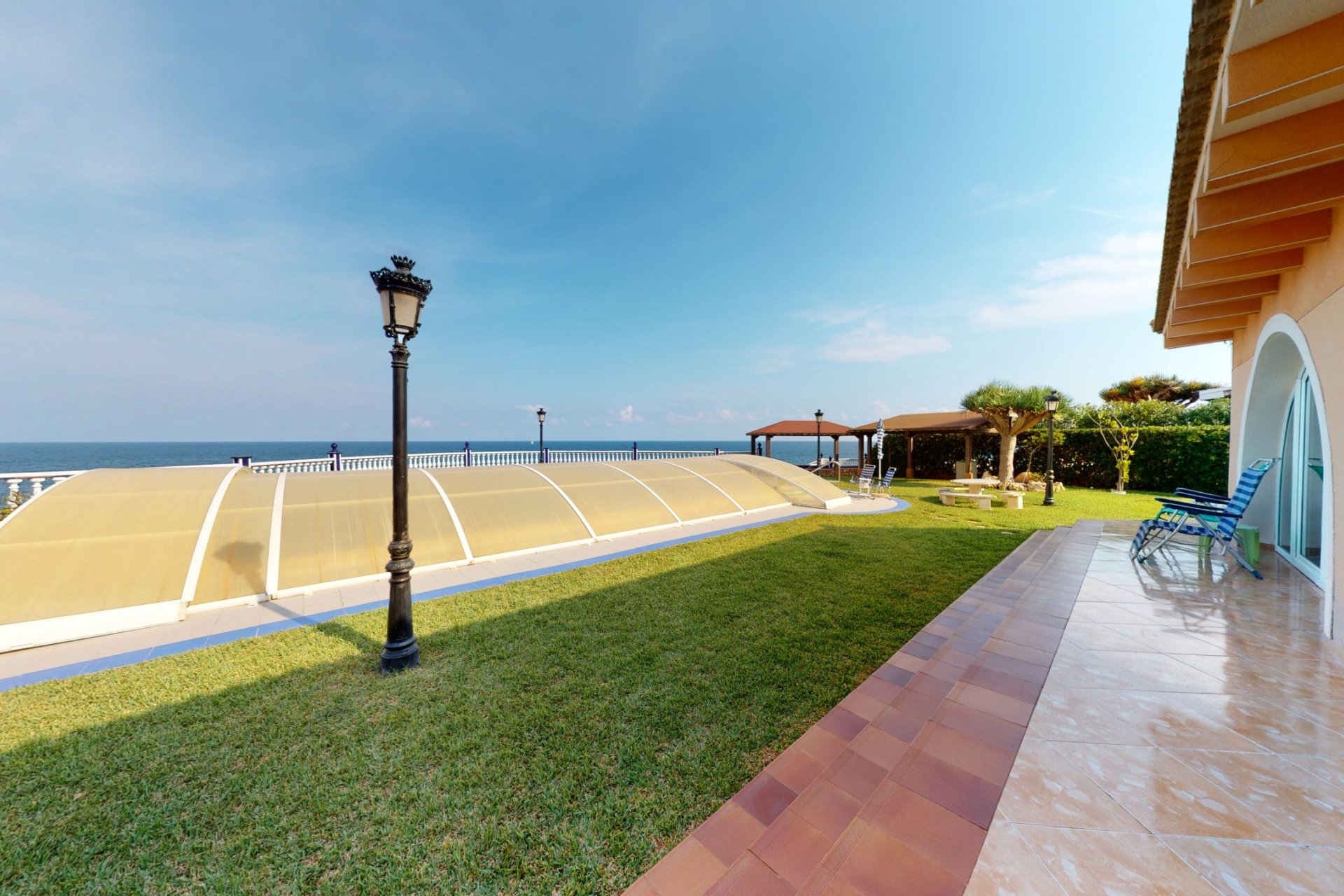 Herverkoop - Villa -
Orihuela Costa - Costa Blanca