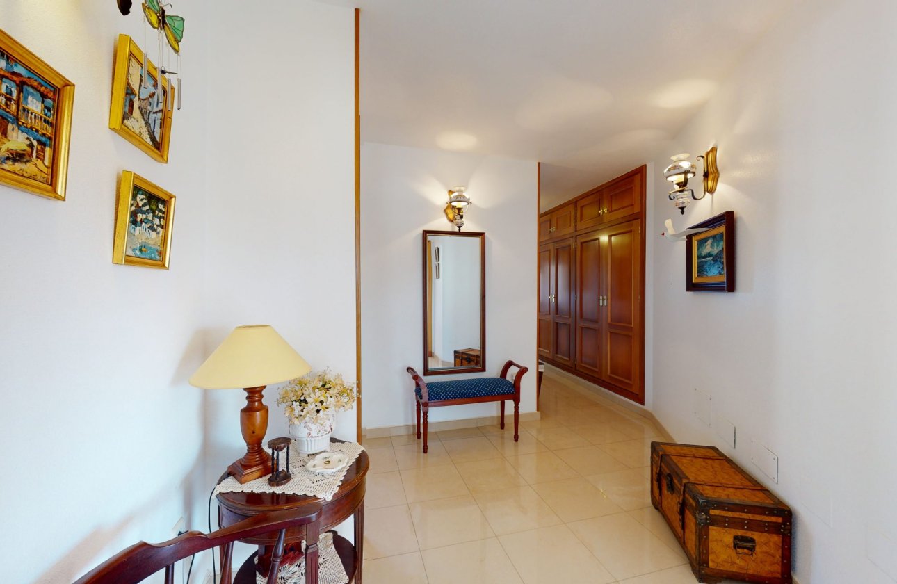 Herverkoop - Villa -
Orihuela Costa - Costa Blanca