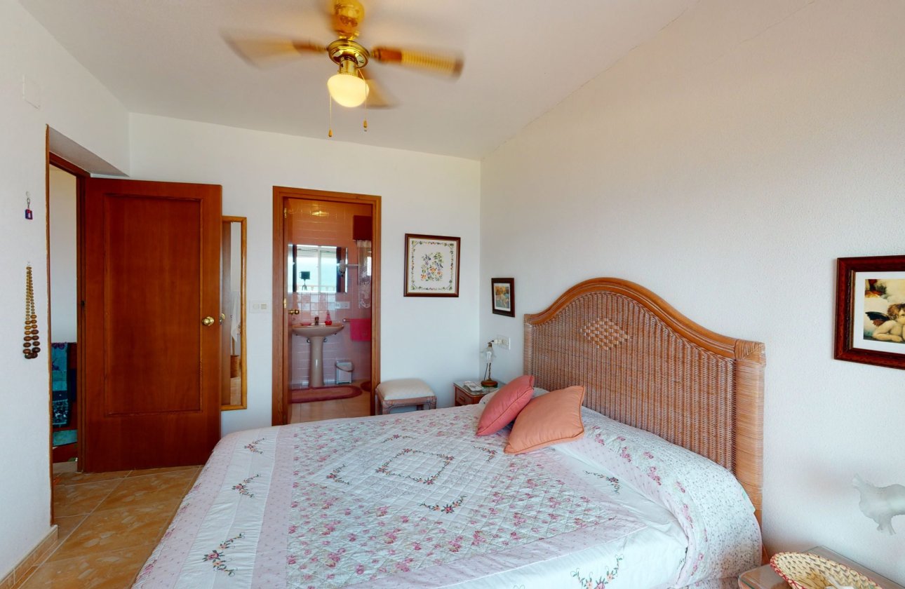 Herverkoop - Villa -
Orihuela Costa - Costa Blanca