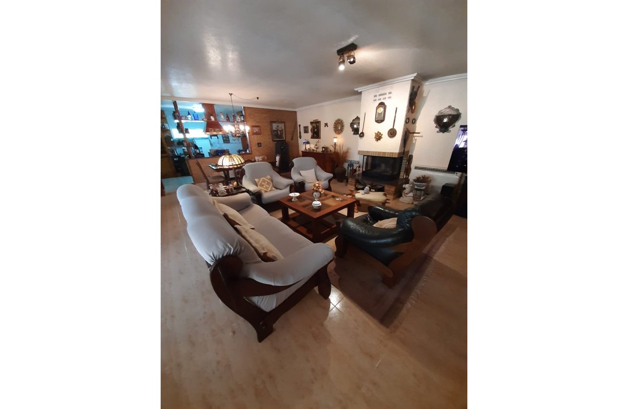 Herverkoop - Villa -
Orihuela Costa - Costa Blanca