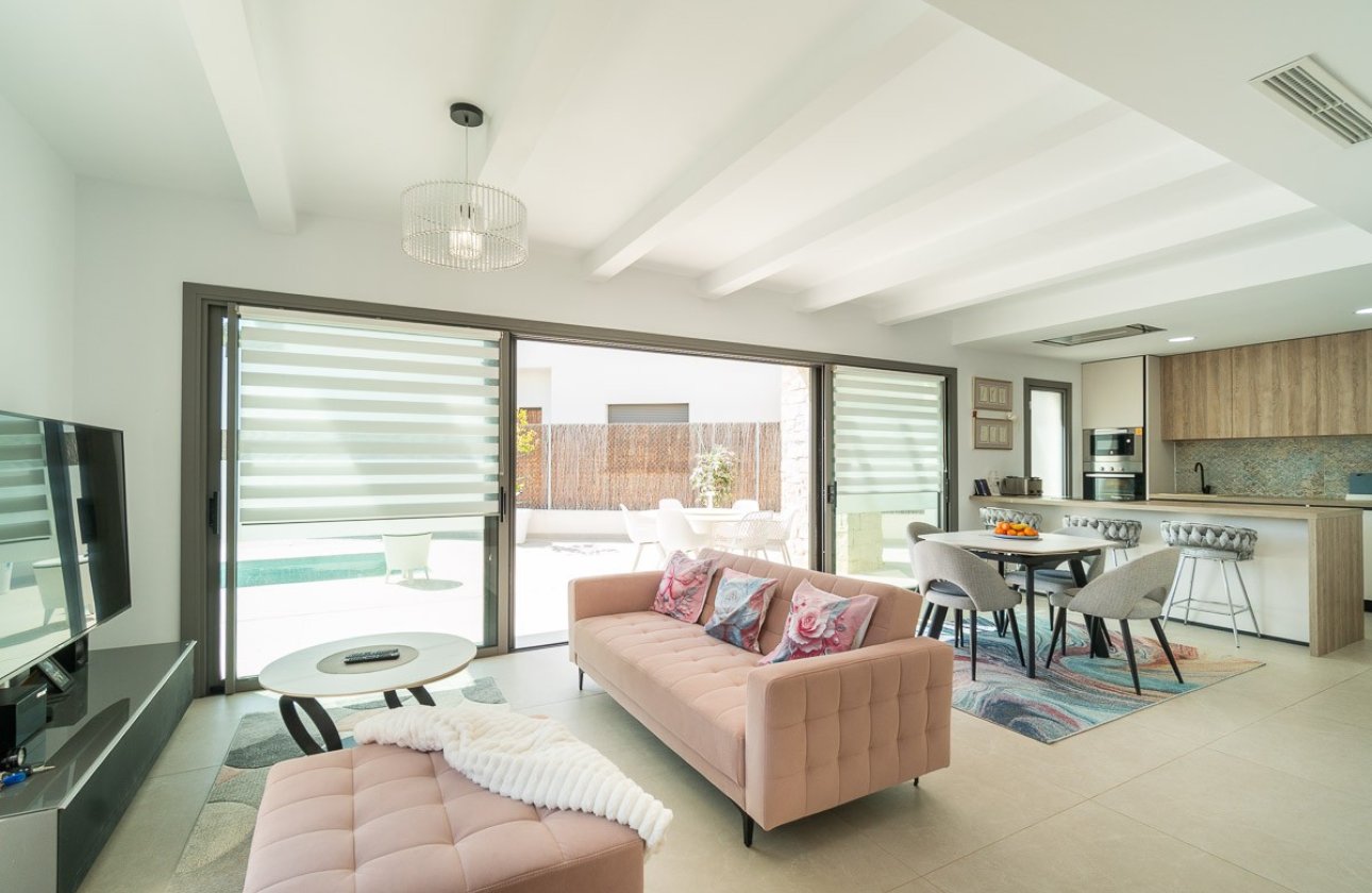 Herverkoop - Villa -
Orihuela Costa - Costa Blanca