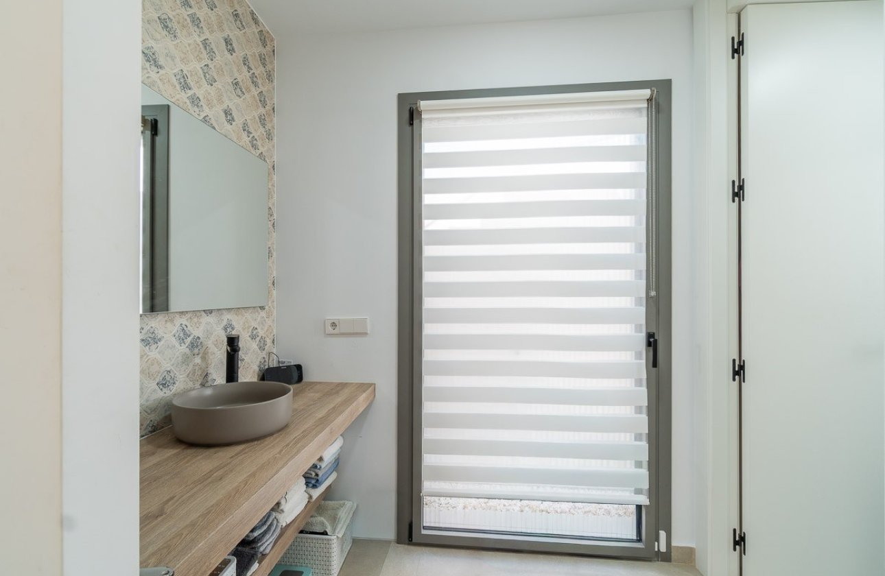 Herverkoop - Villa -
Orihuela Costa - Costa Blanca