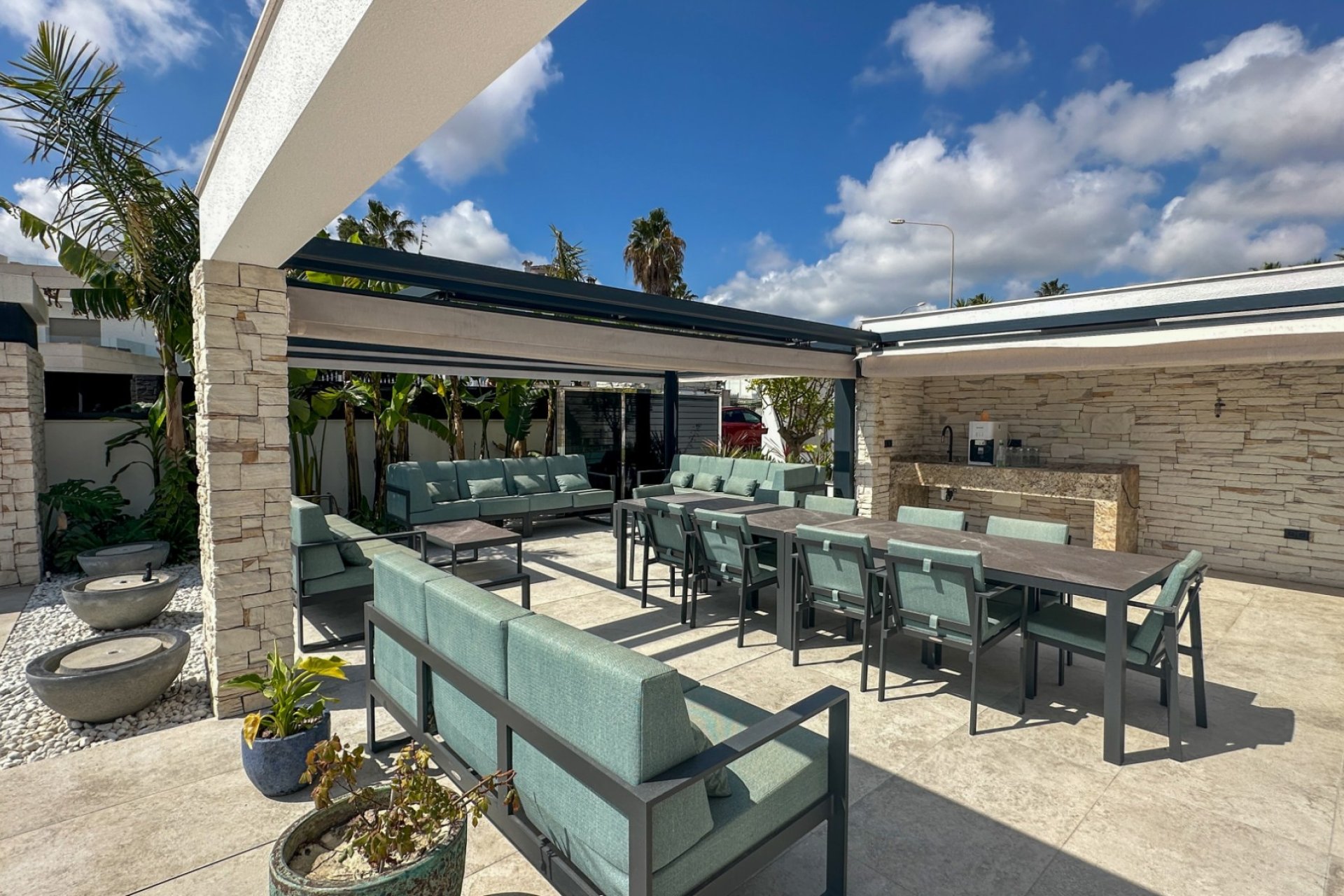 Herverkoop - Villa -
Orihuela Costa - Costa Blanca