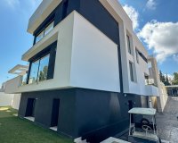 Herverkoop - Villa -
Orihuela Costa - Costa Blanca