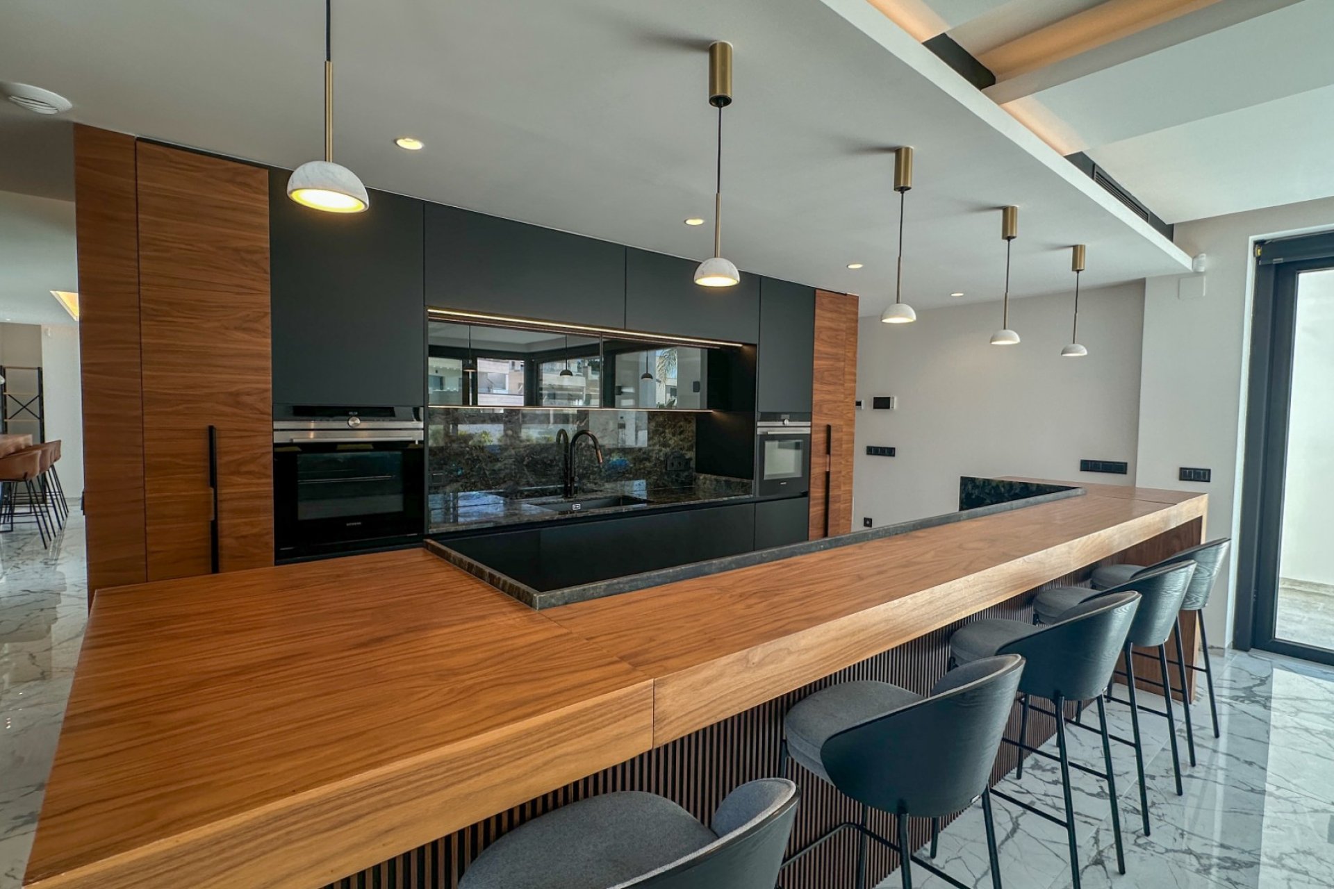 Herverkoop - Villa -
Orihuela Costa - Costa Blanca