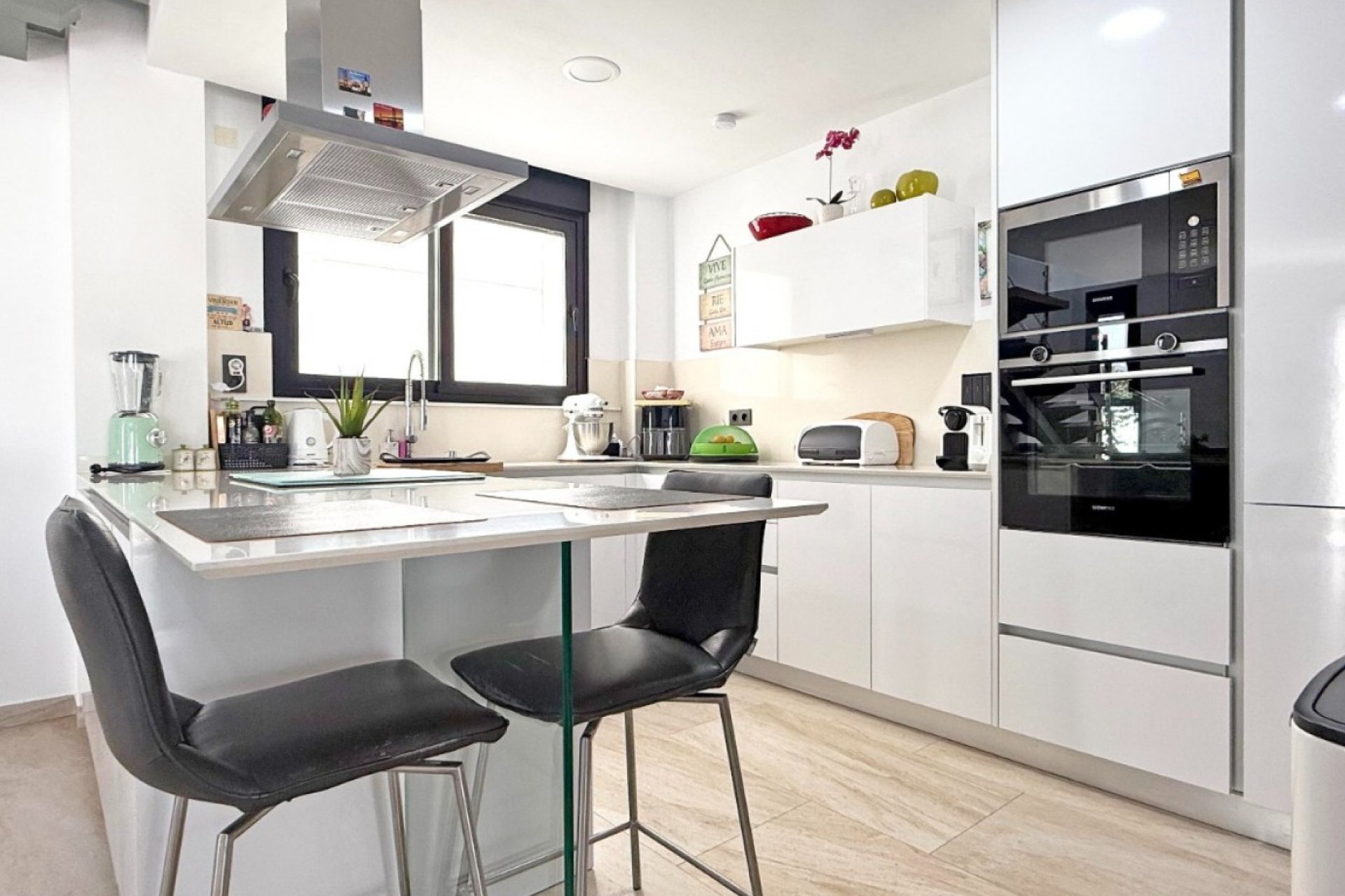 Herverkoop - Villa -
Orihuela Costa - Costa Blanca