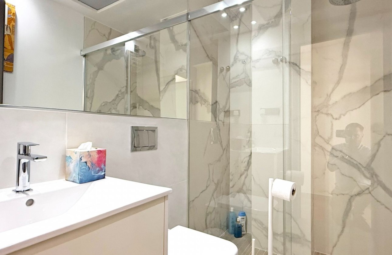 Herverkoop - Villa -
Orihuela Costa - Costa Blanca