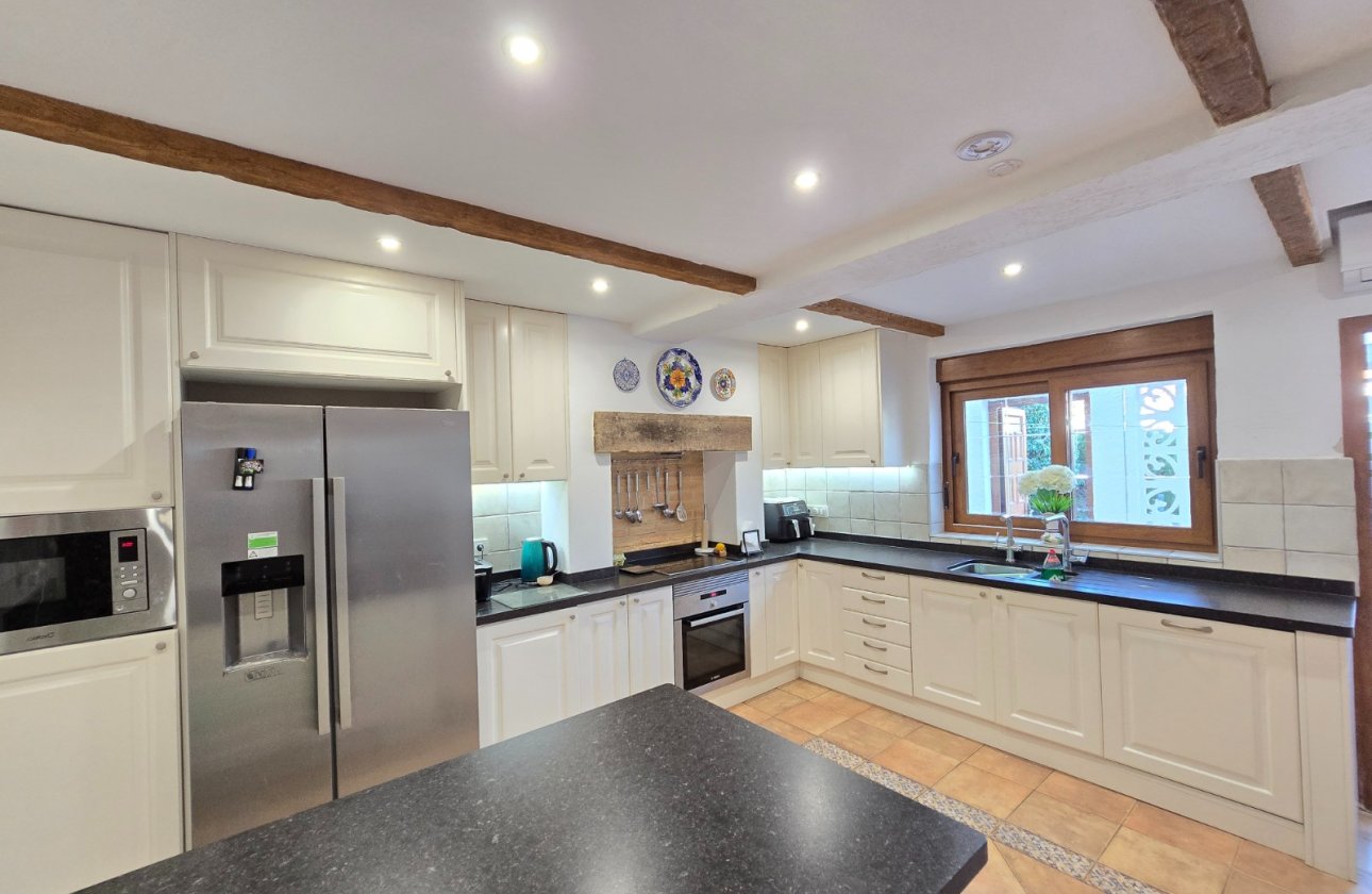 Herverkoop - Villa -
Orihuela Costa - Costa Blanca