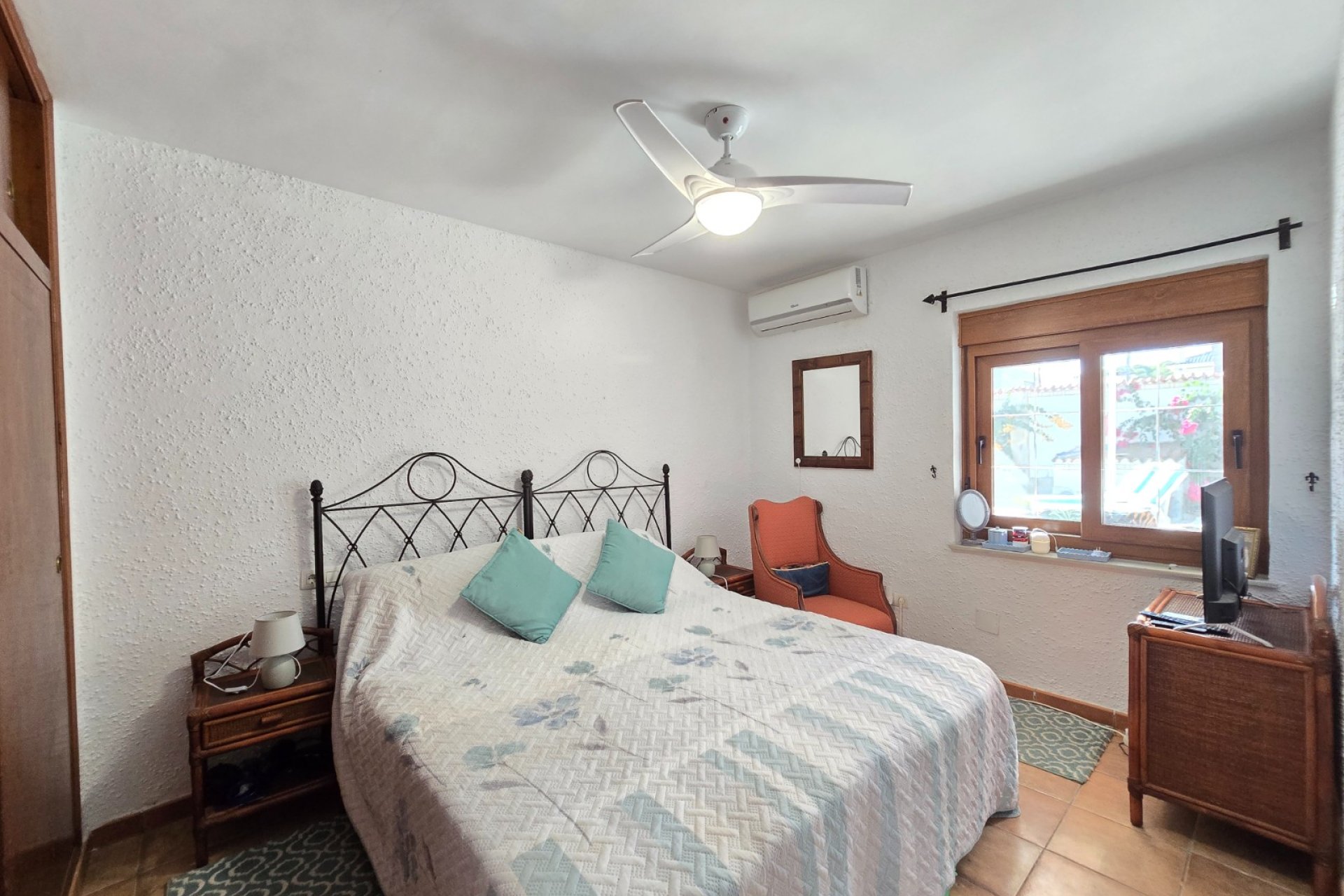 Herverkoop - Villa -
Orihuela Costa - Costa Blanca