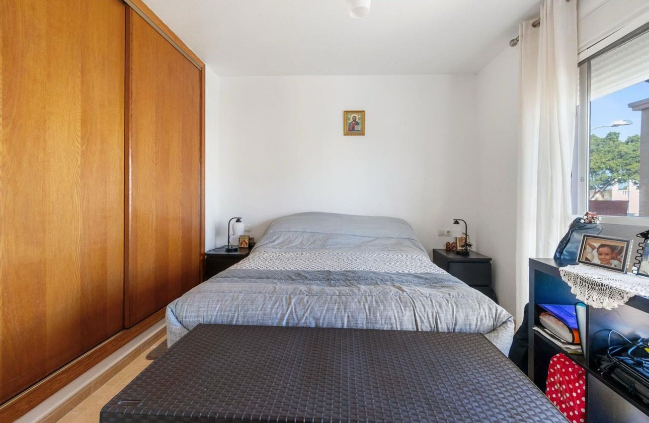 Herverkoop - Villa -
Orihuela Costa - Costa Blanca